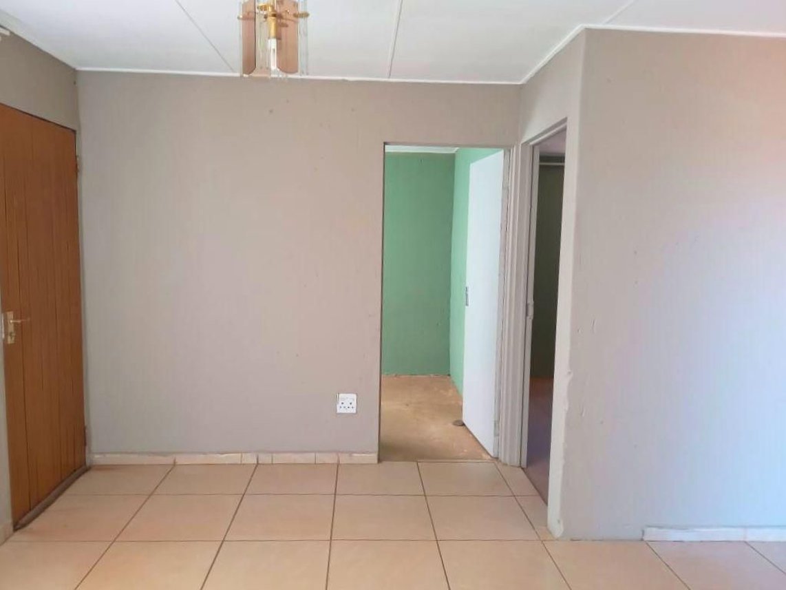3 Bedroom House To Rent in Protea Glen