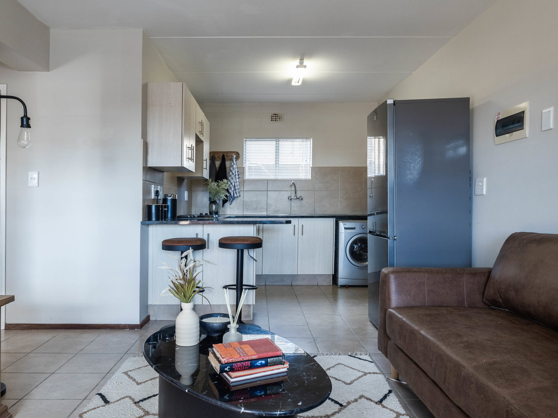 2 Bedroom Apartment To Rent in Noordwyk