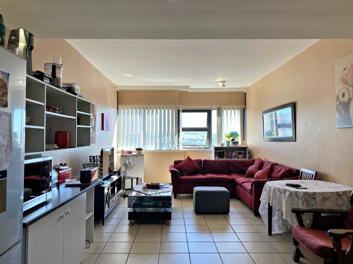 1 Bedroom Apartment For Sale in Bellville Central