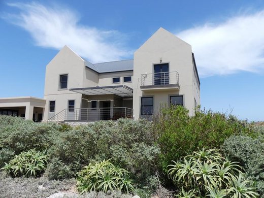 4 Schlafzimmer Haus zum Kauf in Cape St Martin Private Reserve