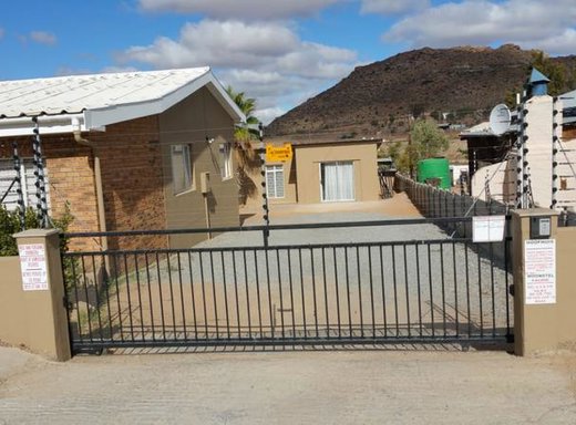 4 Schlafzimmer Haus zum Kauf in Springbok