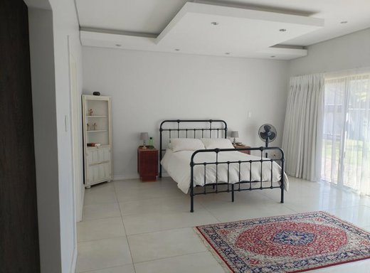 4 Schlafzimmer Haus zum Kauf in Heron Banks Golf Estate
