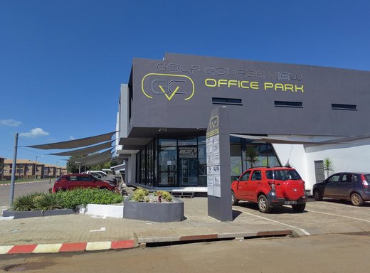 Büro zur Miete in Delmas