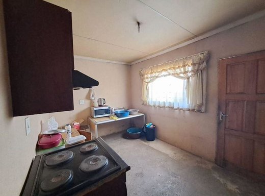 2 Schlafzimmer Haus zum Kauf in Benoni