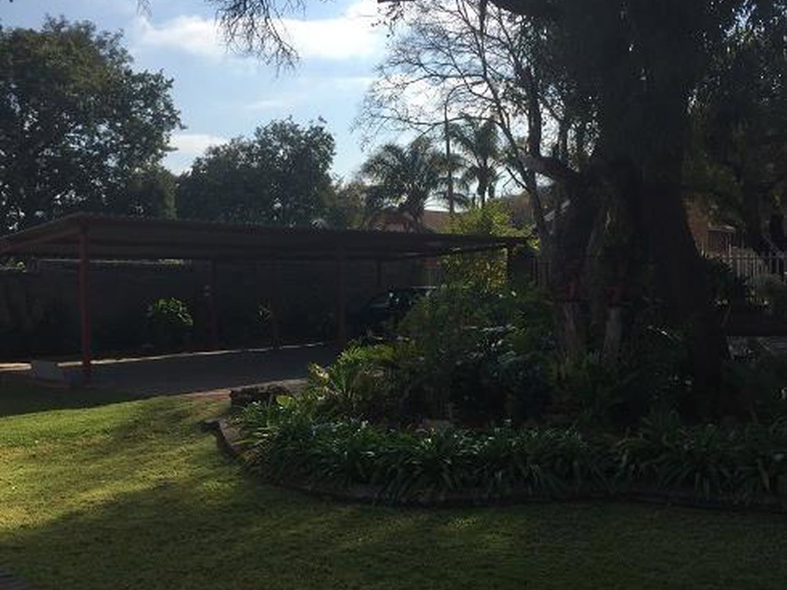 1 Bedroom Apartment To Rent in Safari Gardens