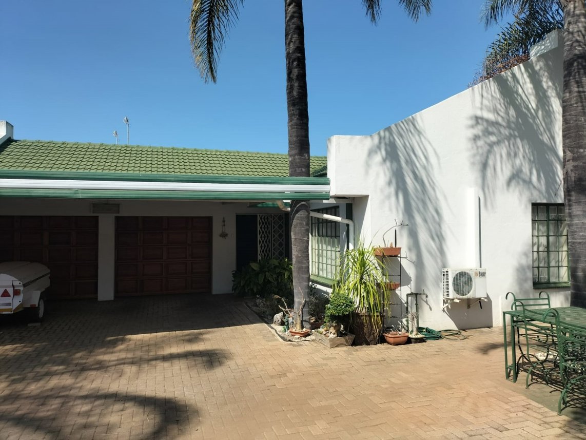3 Bedroom Townhouse For Sale in Polokwane