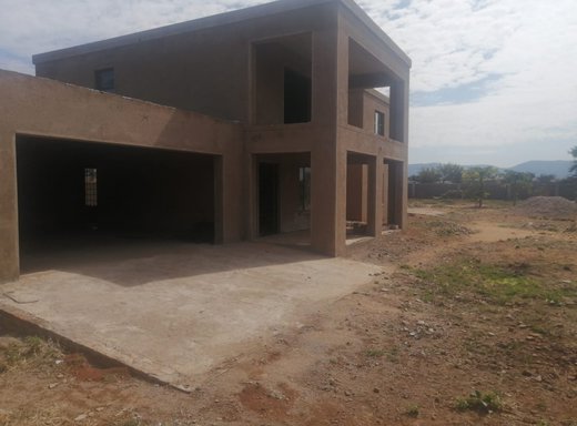 5 Schlafzimmer Haus zum Kauf in Lebowakgomo