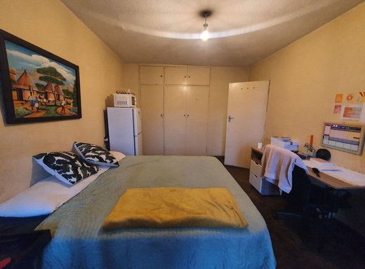 3 Schlafzimmer Etagenwohnung zum Kauf in Sunnyside
