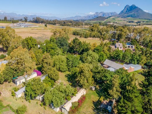 Farm zum Kauf in Stellenbosch Farms