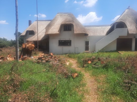 5 Schlafzimmer Farm zum Kauf in Randjesfontein AH