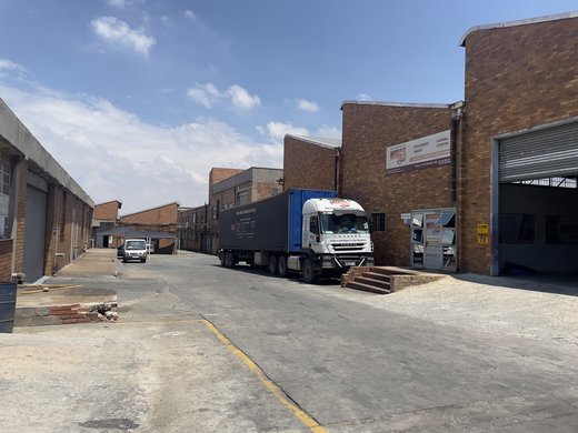 Lagerhalle zur Miete in Elandsfontein Rail