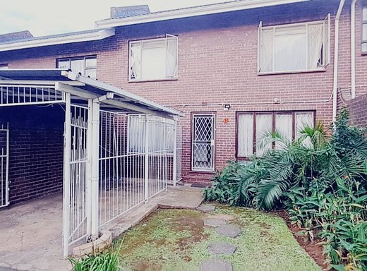 2 Schlafzimmer Wohnung zum Kauf in Pietermaritzburg