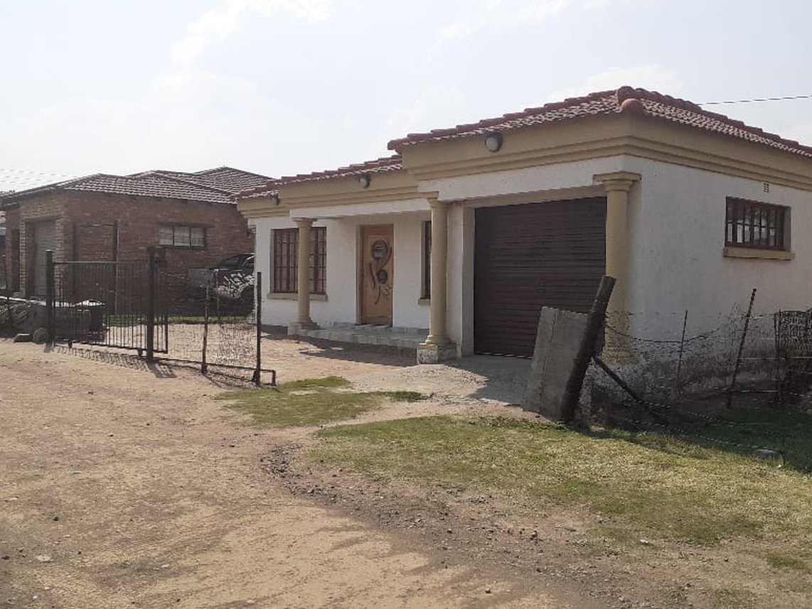 3 Bedroom House For Sale in Bethal