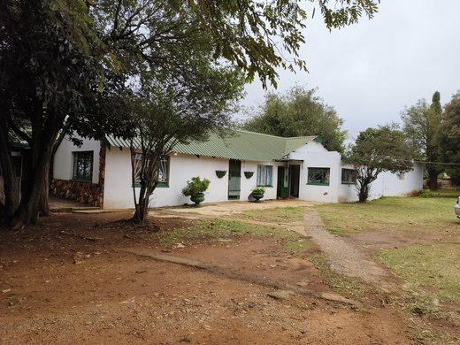 10 Schlafzimmer Haus zum Kauf in Bapsfontein