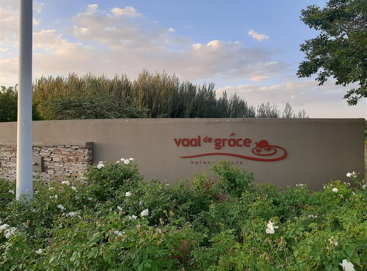 Grundstück zum Kauf in Vaal de Grace Golf Estate
