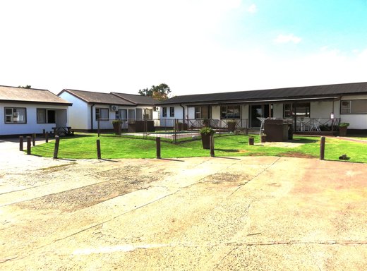12 Schlafzimmer Haus zum Kauf in Oranjeville