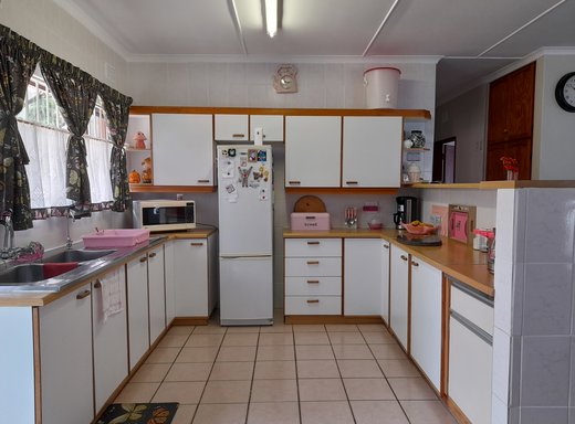 4 Schlafzimmer Haus zum Kauf in Port Edward