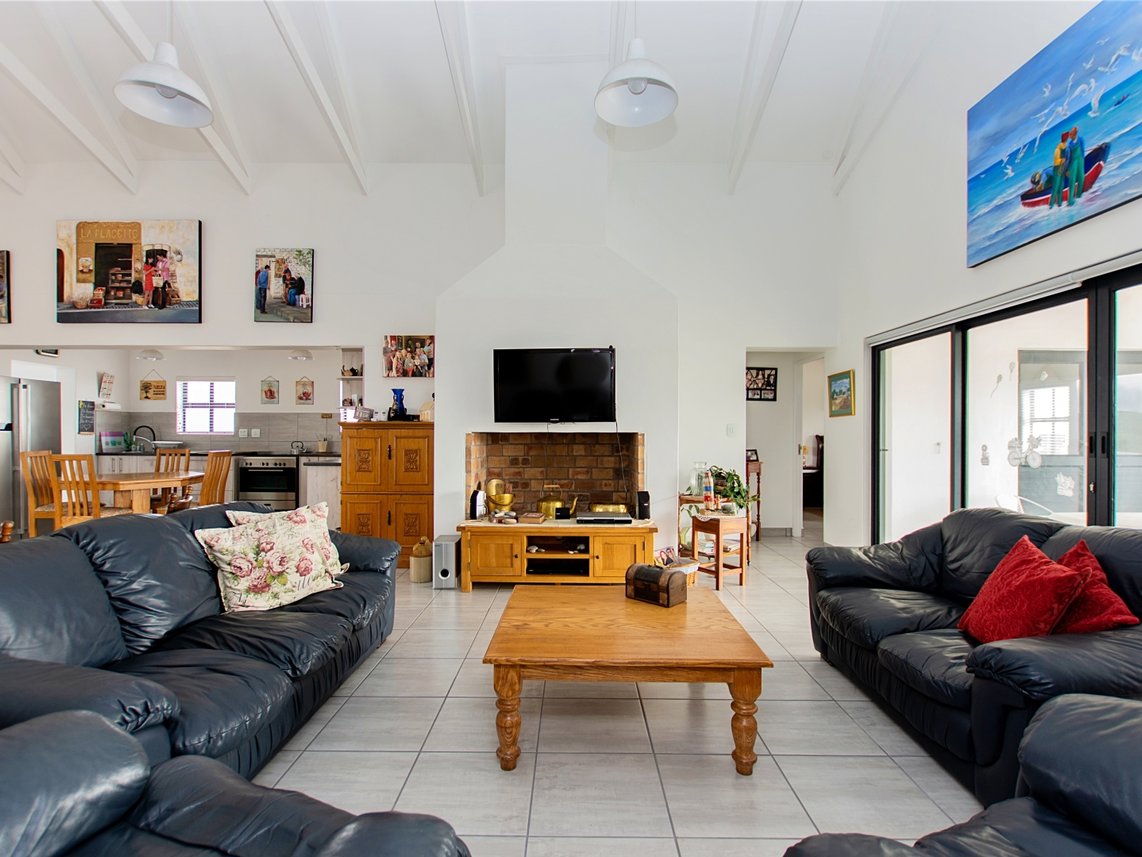 3 Bedroom House For Sale in Jacobs Bay