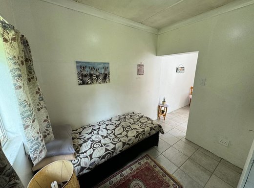 1 Schlafzimmer Etagenwohnung zur Miete in Parys