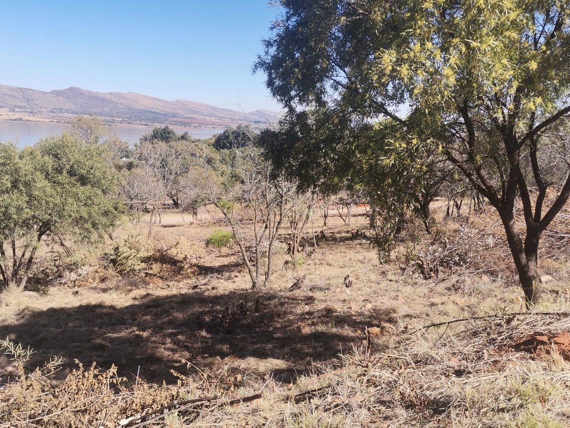 Vacant Land For Sale in Kosmos