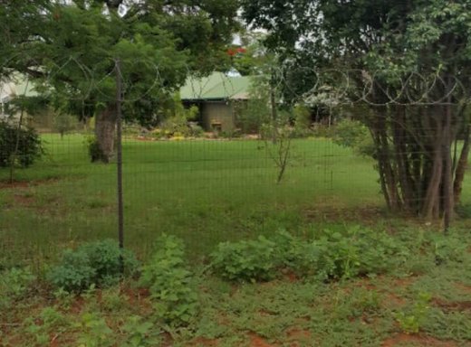 15 Schlafzimmer Farm zum Kauf in Thabazimbi Rural