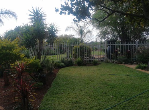 3 Schlafzimmer Farm zum Kauf in Boschfontein AH