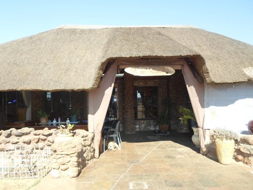 7 Schlafzimmer Farm zum Kauf in Randfontein Central