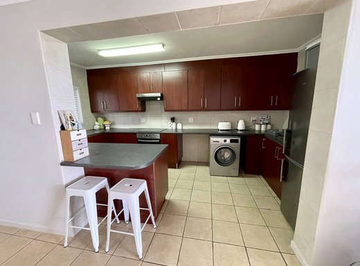 1 Schlafzimmer Wohnung zum Kauf in Simbithi Eco Estate