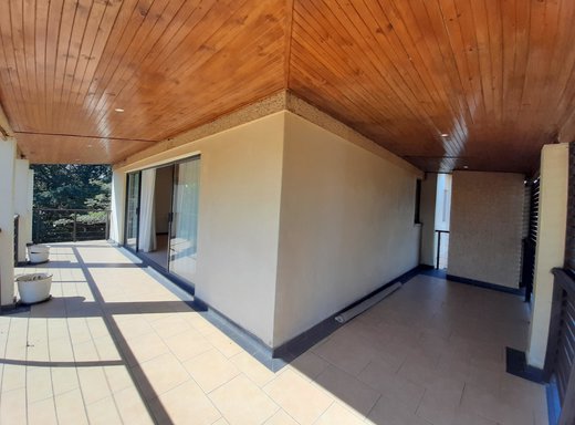 3 Schlafzimmer Haus zum Kauf in Zinkwazi Beach