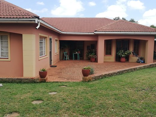 3 Schlafzimmer Kleinsiedlung zum Kauf in Rietfontein A H