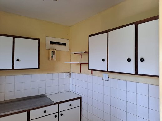 1 Schlafzimmer Wohnung zum Kauf in Empangeni Central