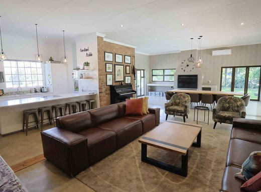 5 Schlafzimmer Haus zum Kauf in Piet Retief
