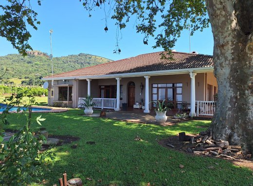 5 Schlafzimmer Farm zum Kauf in Pietermaritzburg Rural