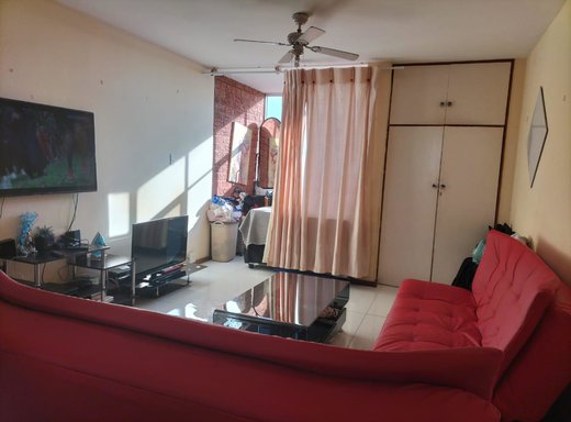 1 Schlafzimmer Etagenwohnung zum Kauf in Empangeni Central