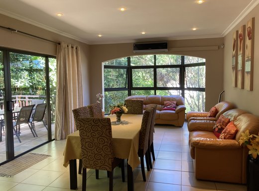 3 Schlafzimmer Reihenhaus zum Kauf in Durban North