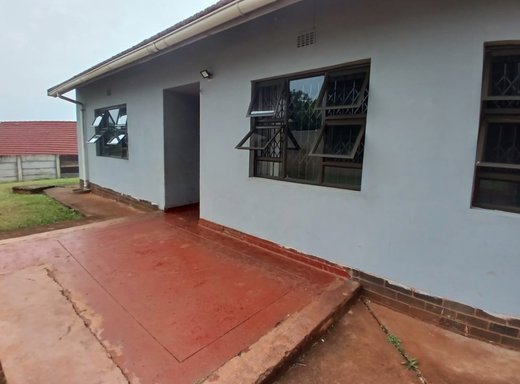 3 Schlafzimmer Haus zur Miete in Nyala Park
