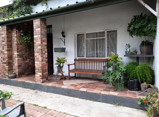 3 Schlafzimmer Haus zum Kauf in Stellenbosch Farms