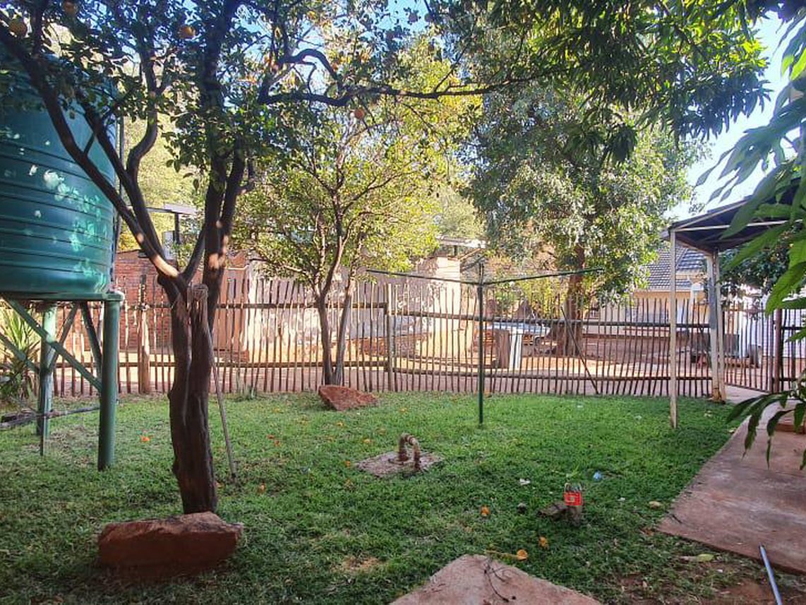 4 Bedroom House For Sale in Thabazimbi