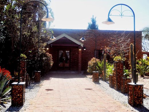 19 Schlafzimmer Farm zum Kauf in Tweefontein AH