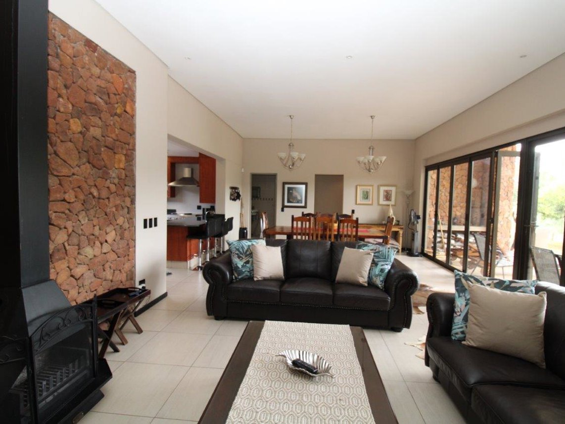 4 Bedroom House For Sale in Zwartkloof Private Game Reserve