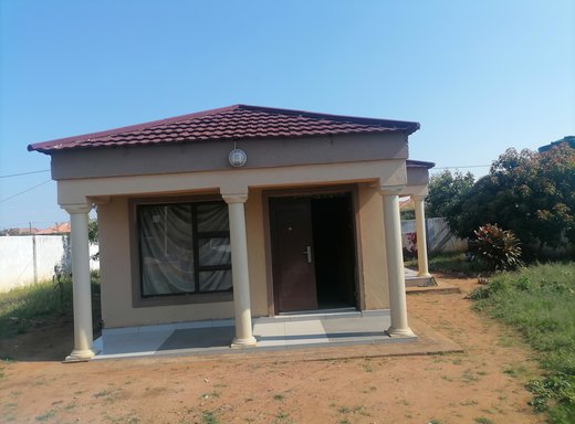 1 Schlafzimmer Haus zum Kauf in Malamulele
