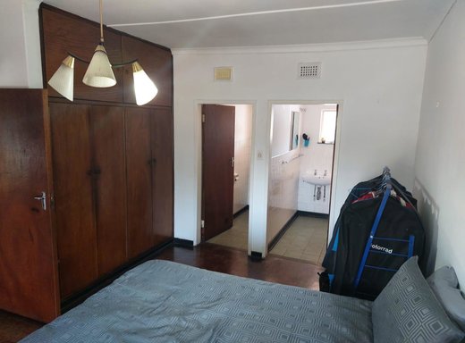 1 Schlafzimmer Etagenwohnung zum Kauf in Estcourt