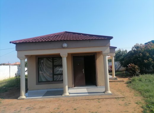 1 Schlafzimmer Haus zum Kauf in Malamulele
