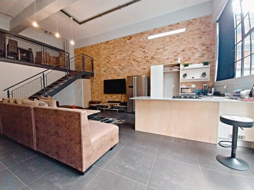 2 Schlafzimmer Wohnung zum Kauf in Braamfontein