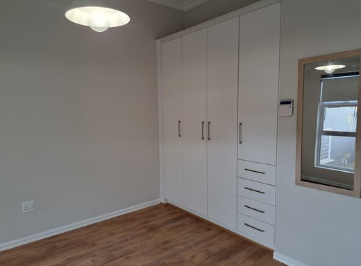 2 Schlafzimmer Reihenhaus zum Kauf in Noordheuwel