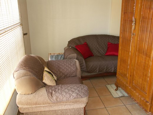 2 Schlafzimmer Einfamilienhaus zum Kauf in Krugersdorp North