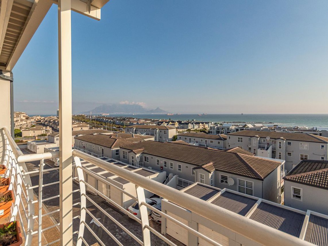 3 bedroom penthouse for sale in big bay