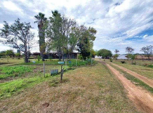 5 Schlafzimmer Farm zum Kauf in Polokwane Rural