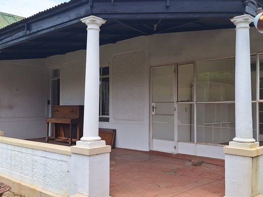 9 Schlafzimmer Haus zum Kauf in Krugersdorp North