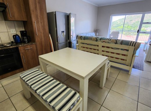 2 Schlafzimmer Wohnung zum Kauf in Mossel Bay
